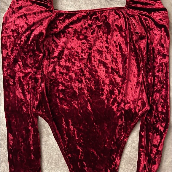 SHEIN Burgundy Velvet Bodysuit (XS) - Picture 3 of 3